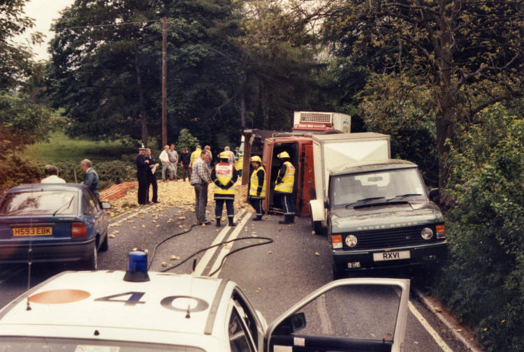 Lorry overturned on Fish Hill Broadway 19-5-94
